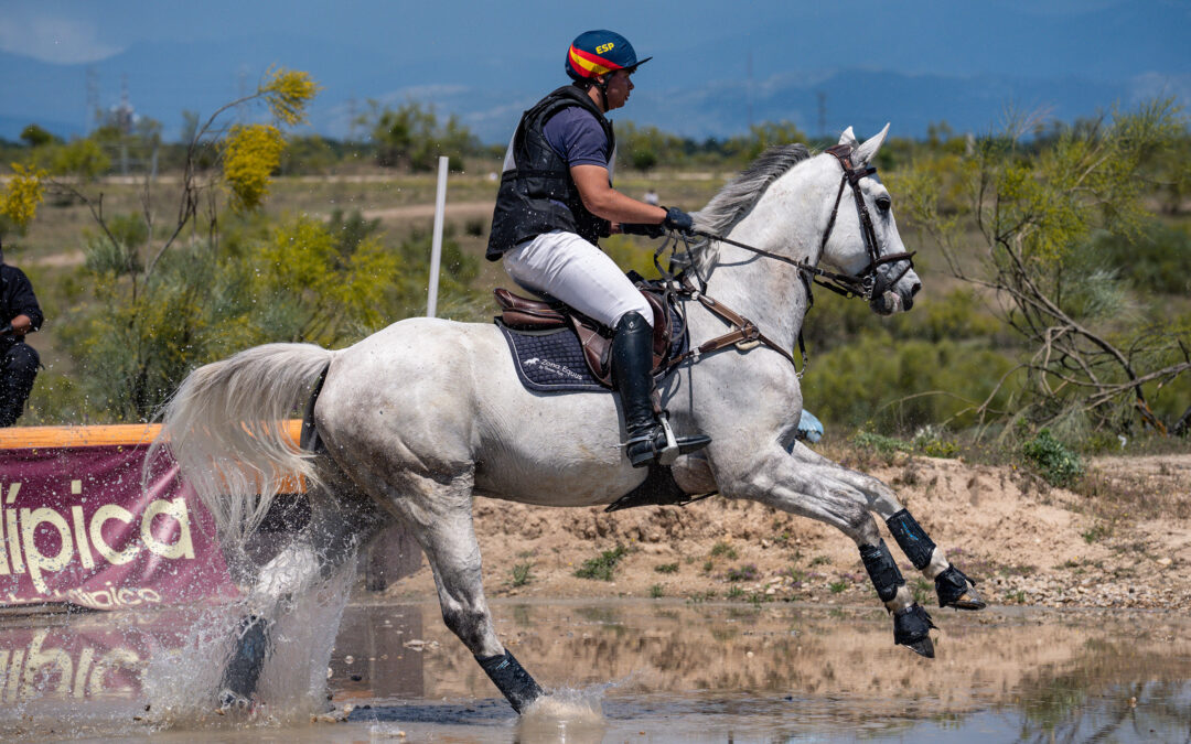 EVENTING – CROSS
